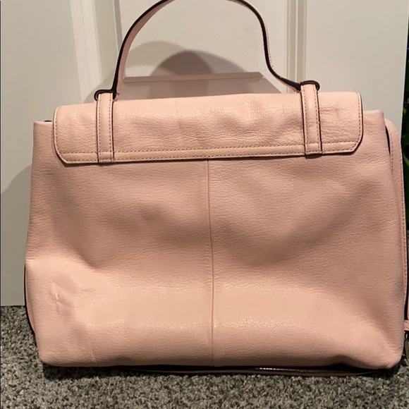 Kate Spade satchel- only used twice - Picture 2 of 7